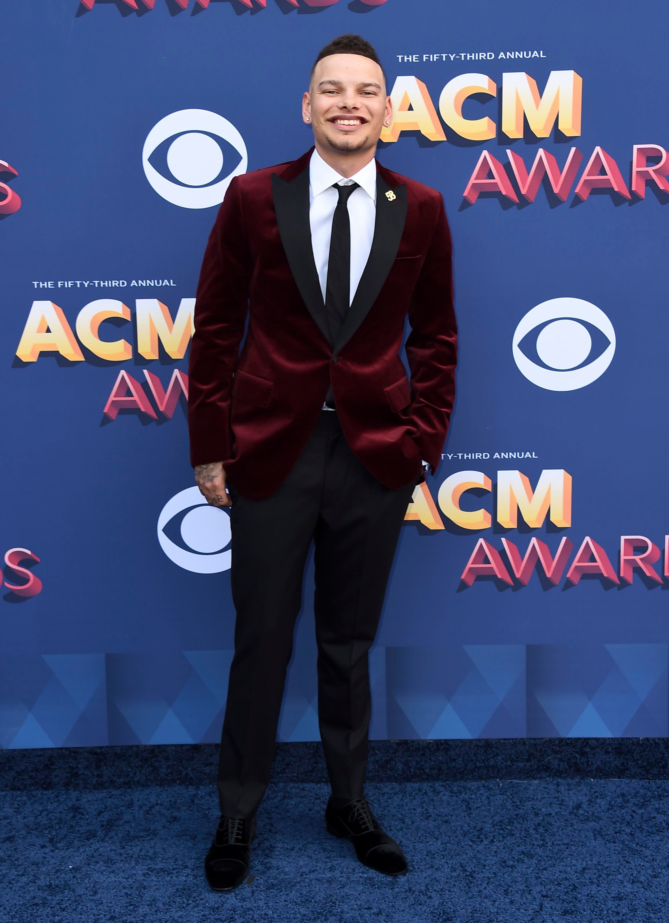 Kane Brown, ACM Awards 2018 Academy of Country Music Awards red
