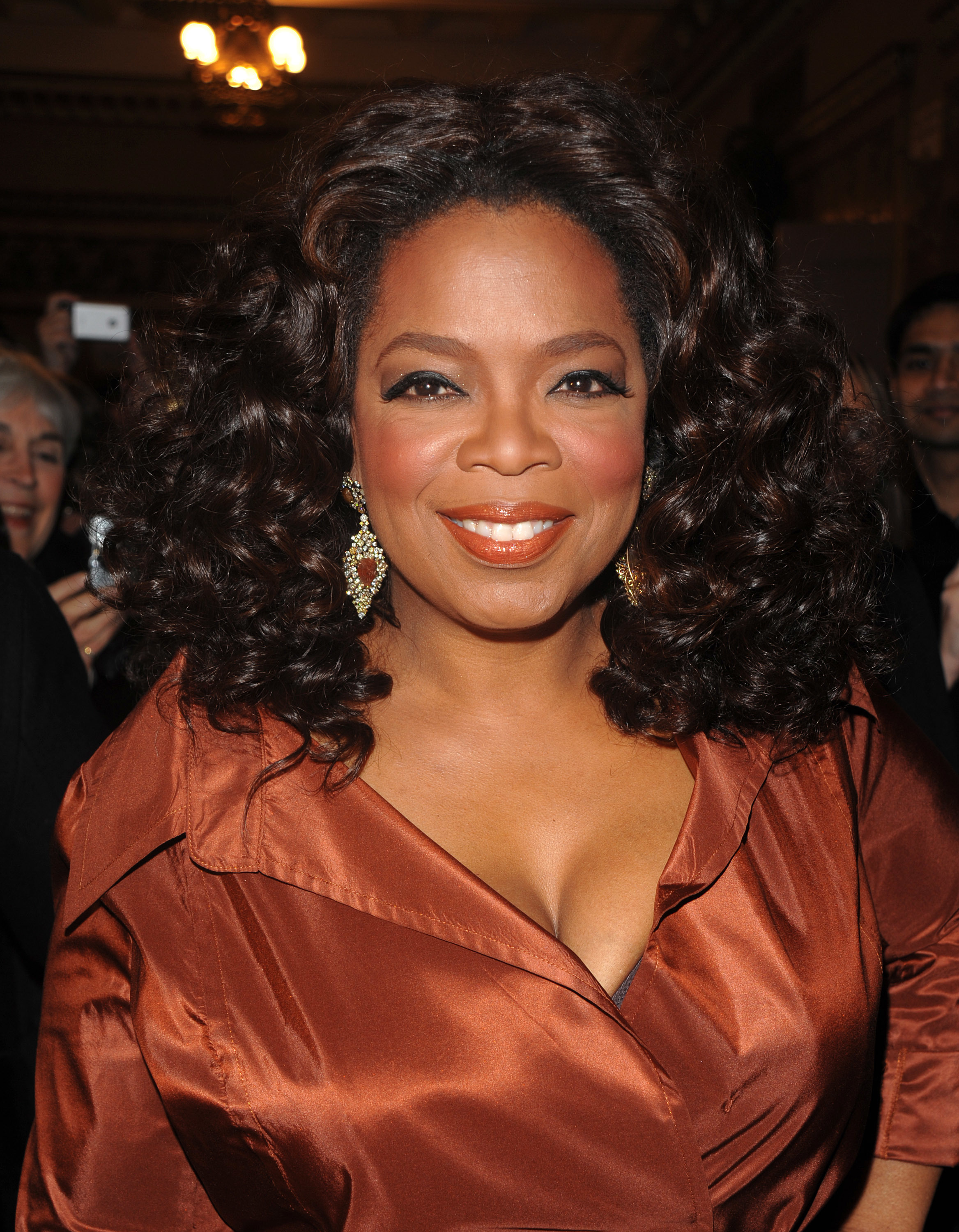 Oprah Winfrey | Overview | Wonderwall.com