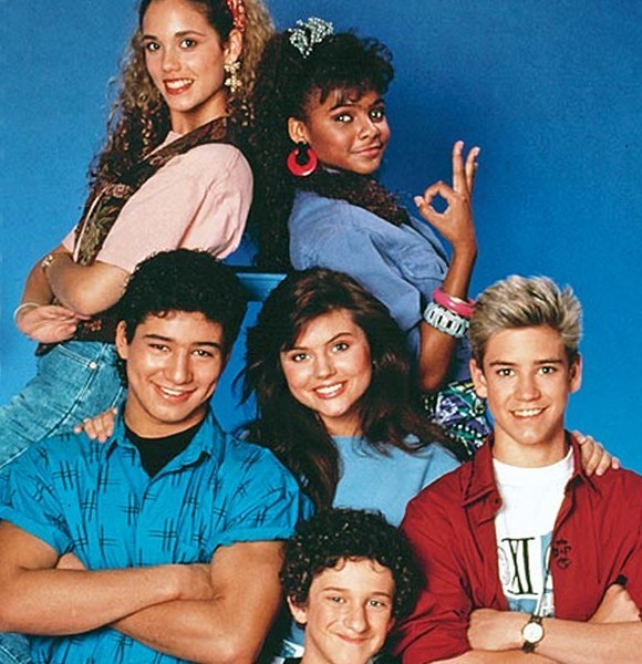 'Saved By The Bell' Cast Reunites 30 Years After Show Premiered ...