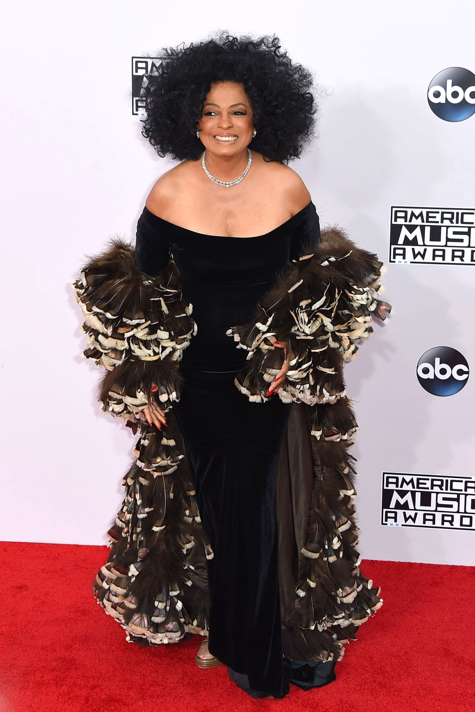 Diana Ross looks incredible and strong at 73--see the pics! | Wonderwall.com