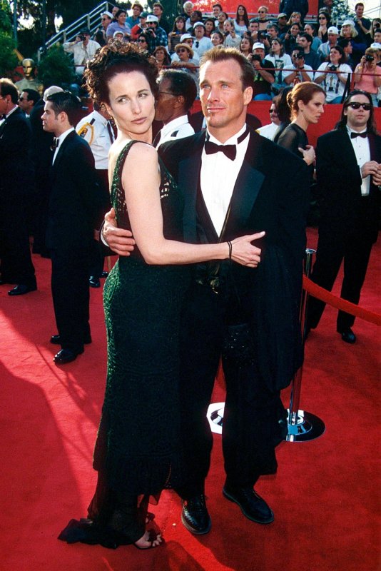 1997 Academy Awards red carpet flashback | Gallery | Wonderwall.com