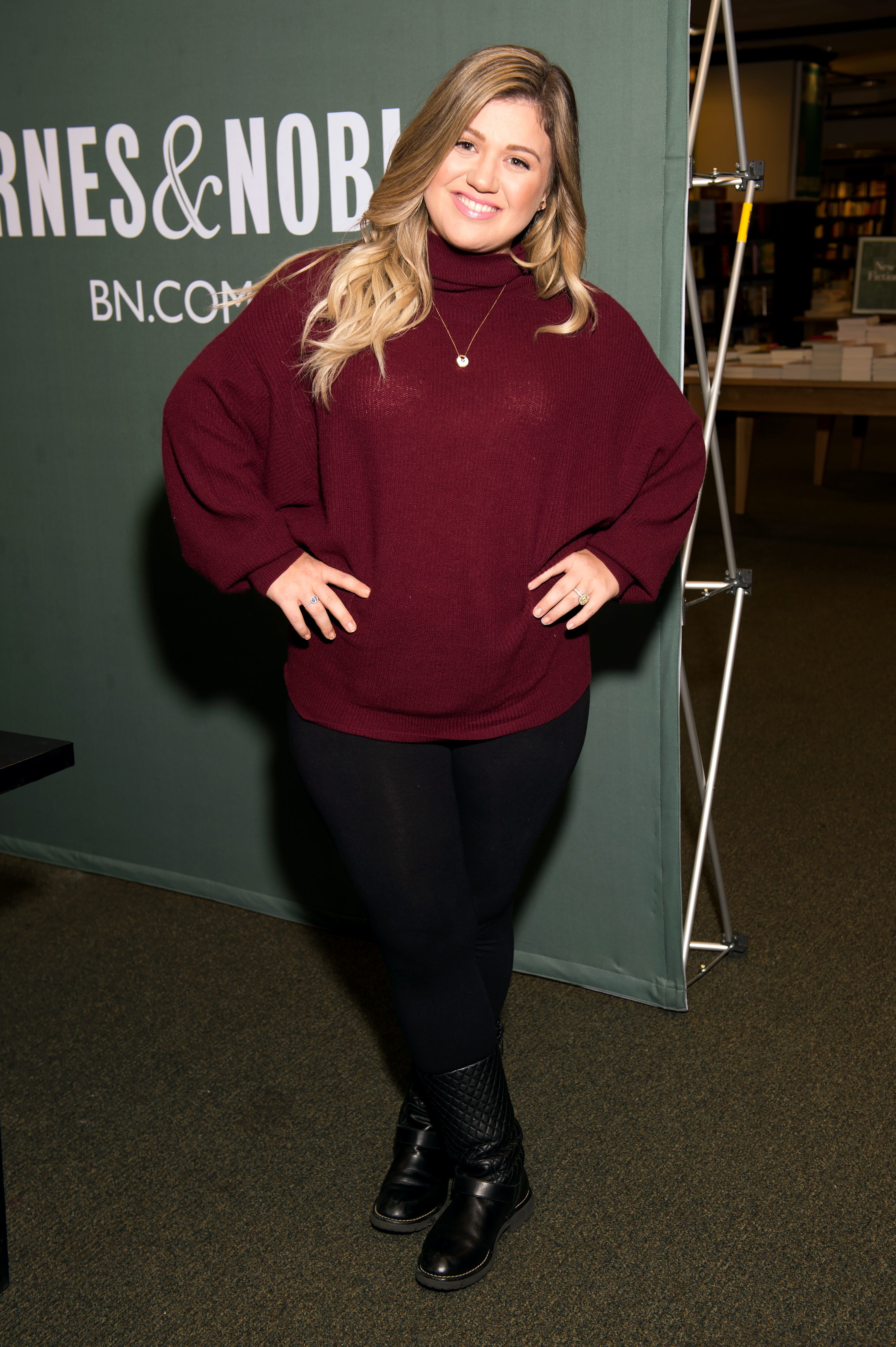 Kelly Clarkson on Taking Antidepressants During Divorce | POPSUGAR Fitness