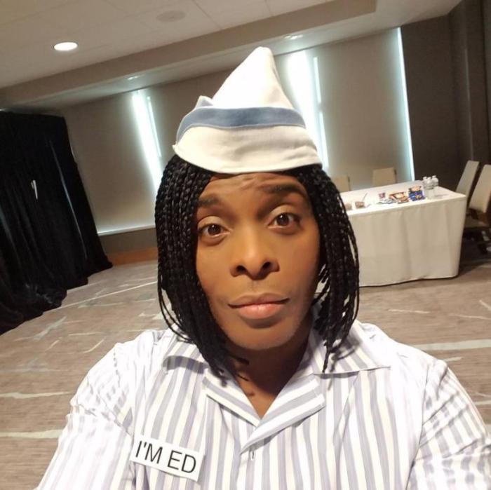 Kel Mitchell Announces Wife's Pregnancy With an Awesome 'Good Burger' Photo