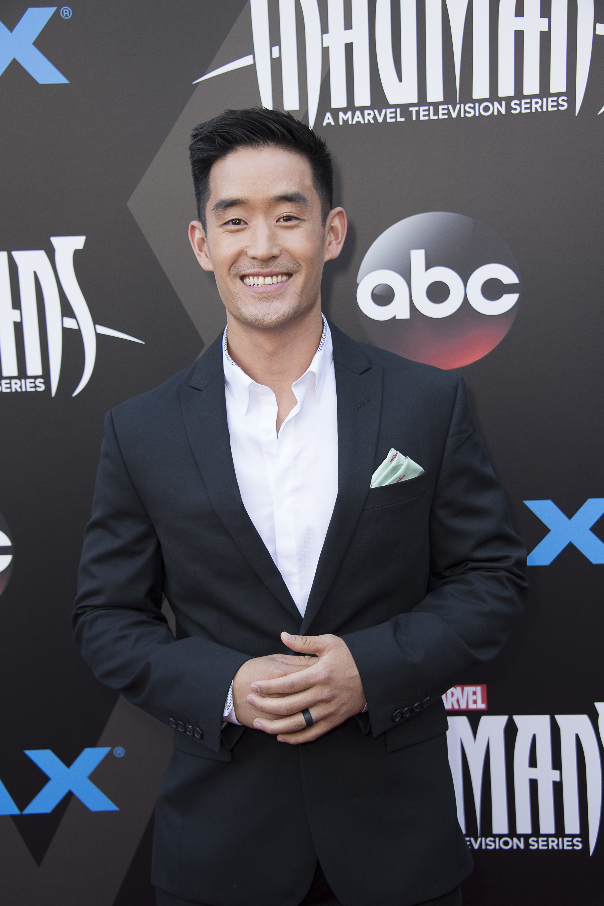 Next photo of Mike Moh