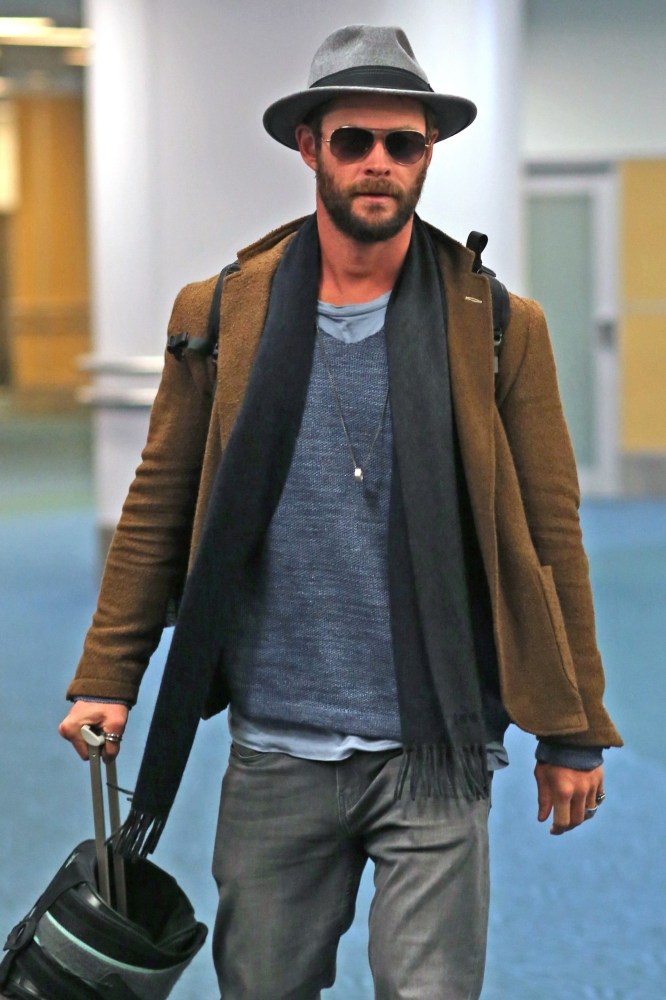 Chris Hemsworth shaves beard for a movie role -- See his new look ...