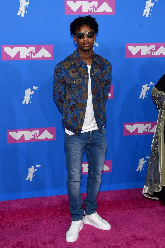 2018 MTV VMAs: See all the stars on the red carpet | Gallery ...