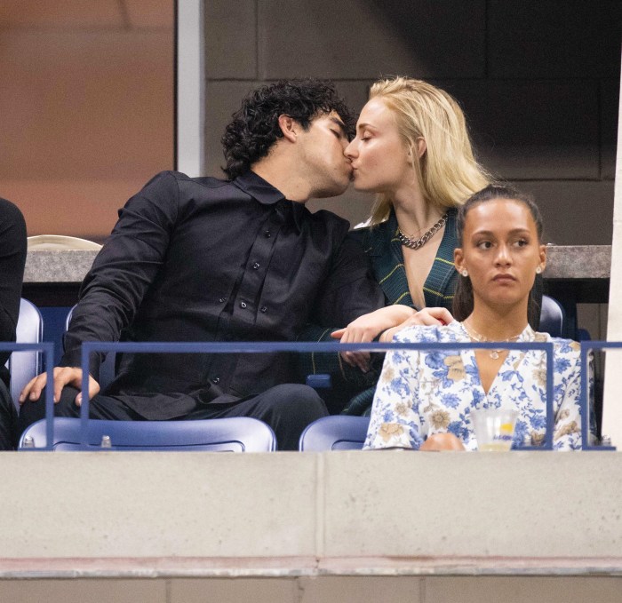 Gigi Hadid and Joe Jonas lock lips at New York Rangers game