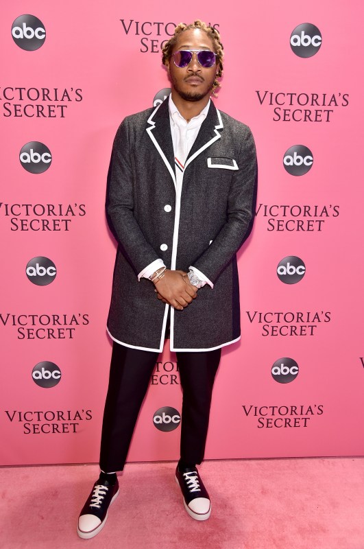 Bethenny Frankel attends Victoria's Secret Fashion Show - Leather  Celebrities