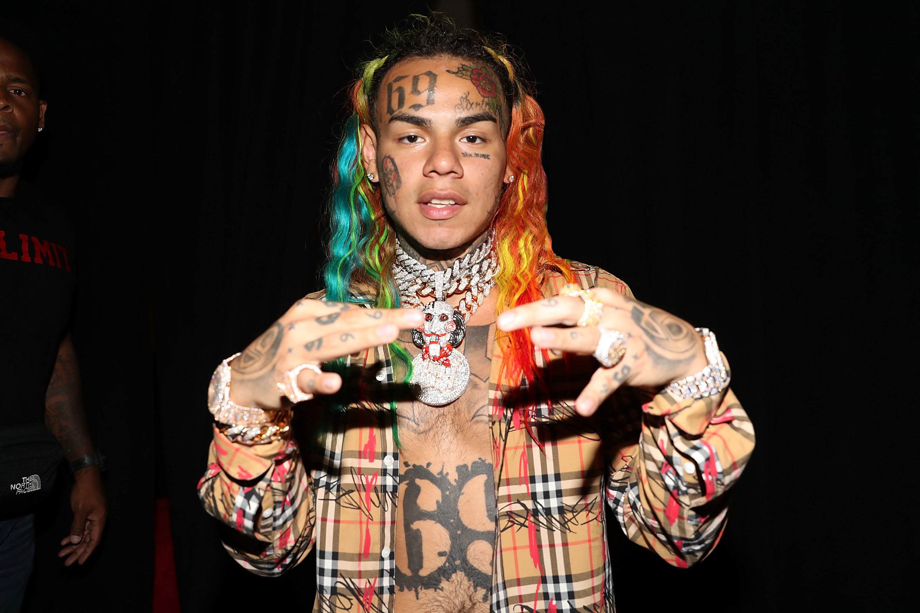 Rapper Tekashi 6ix9ine s buying luxury cars jewelry after COVID