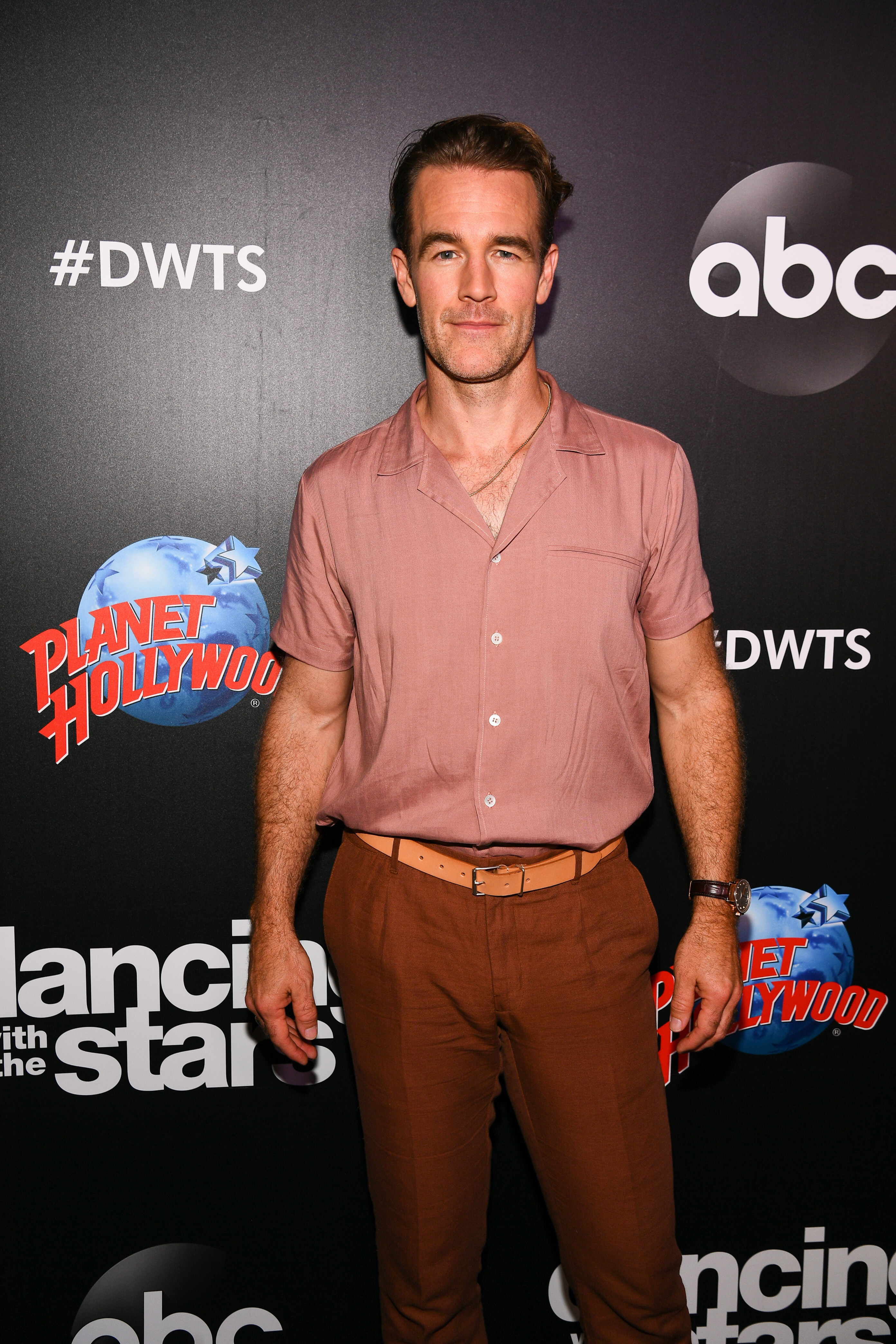 James Van Der Beek | Overview | Wonderwall.com