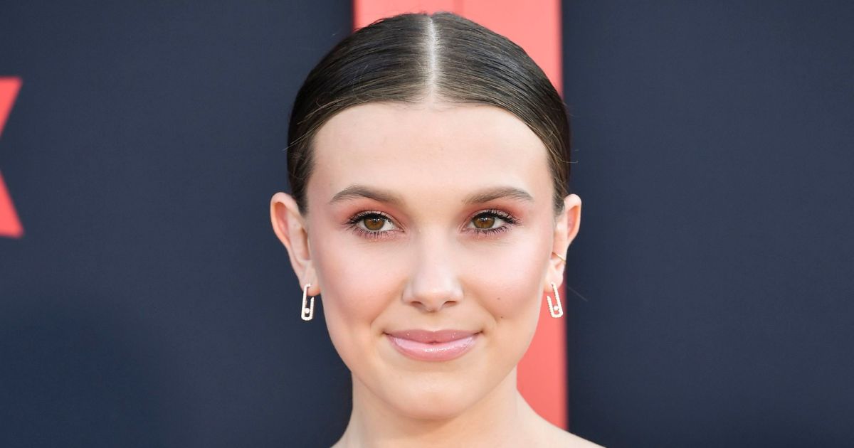Stranger Things Crew Is Upset With Millie Bobby Brown For Claiming The  Series 'Prevented' Her From Working On Other Projects? Insiders Say, She  Should Respect The Hard Work So Many Have Done