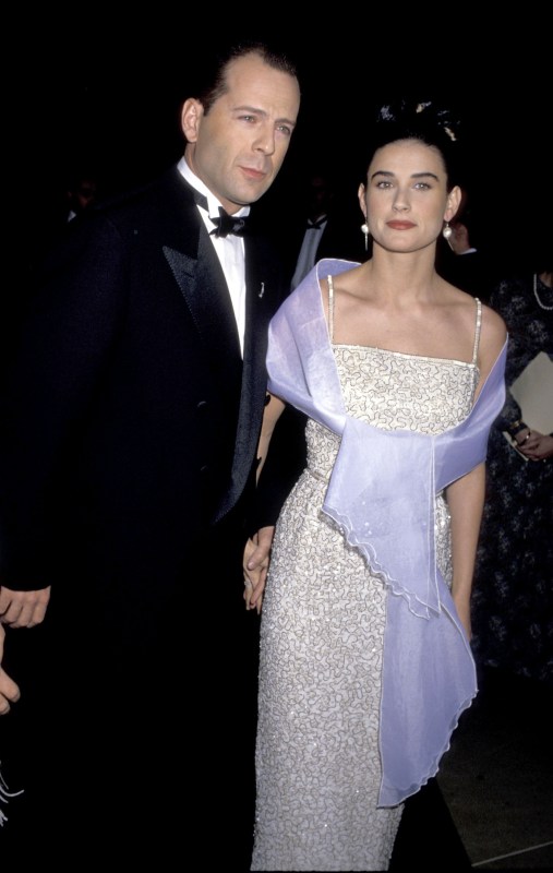 1990 Golden Globe Awards fashion flashback | Gallery | Wonderwall.com