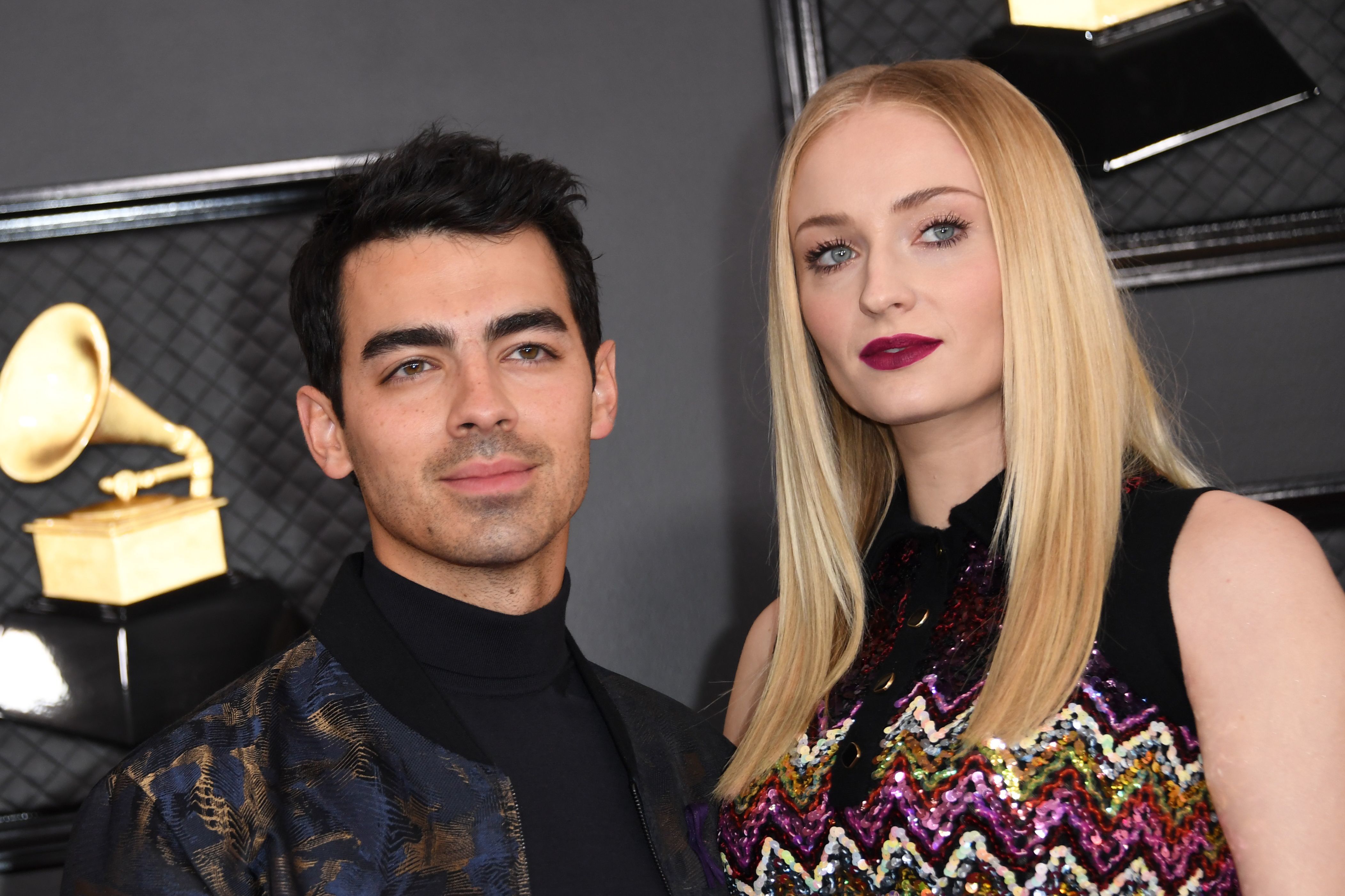 Pregnant Sophie Turner flaunts baby bump on walk with Joe Jonas