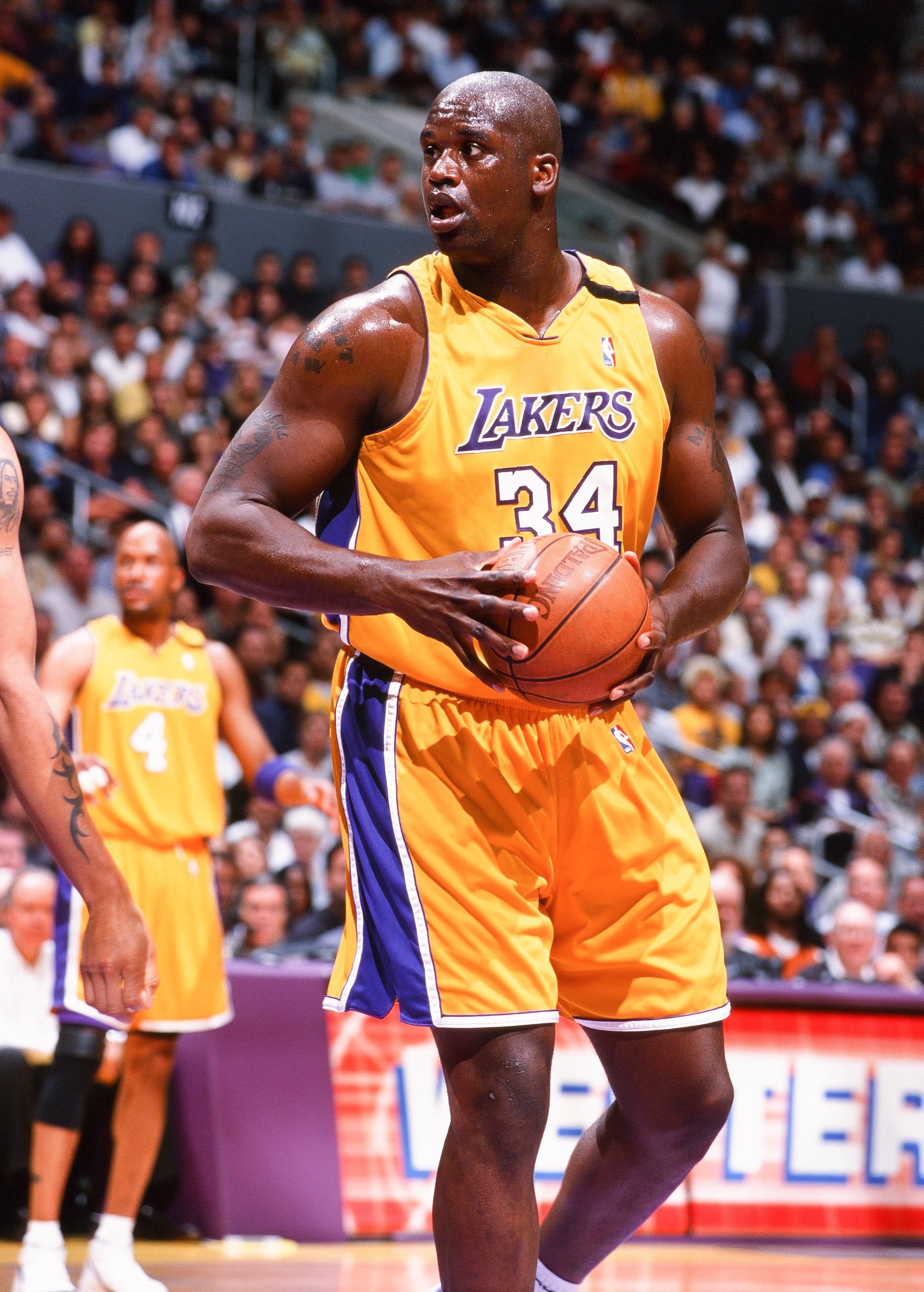 Shaquille O'Neal | Overview | Wonderwall.com