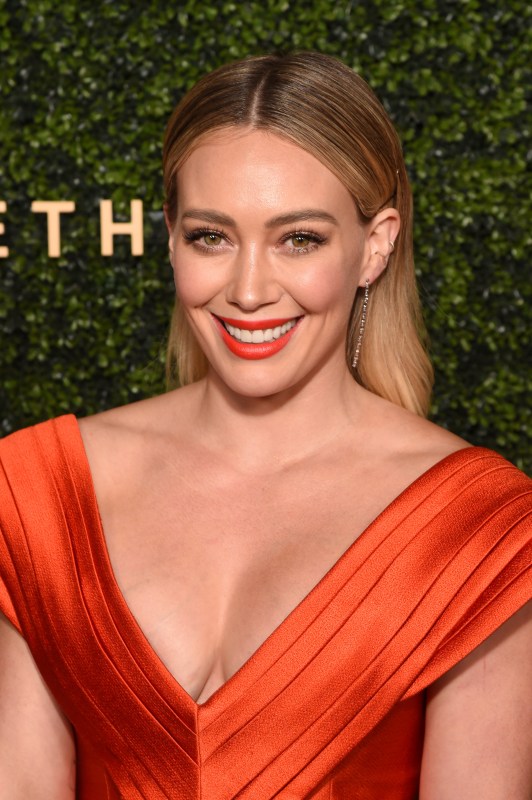 Hilary Duff is coming back to TV! – SheKnows
