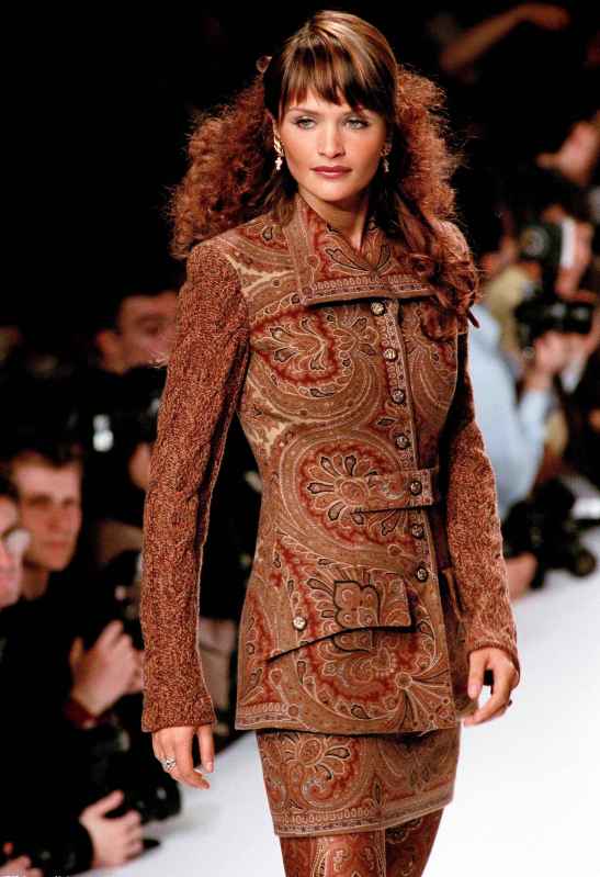 The Supermodels.  90s runway fashion, Runway fashion, Runway fashion  couture