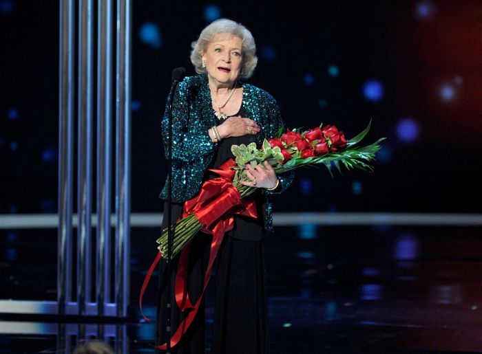 See Betty White's amazing life in photos on what would have been her 101st  birthday, Gallery