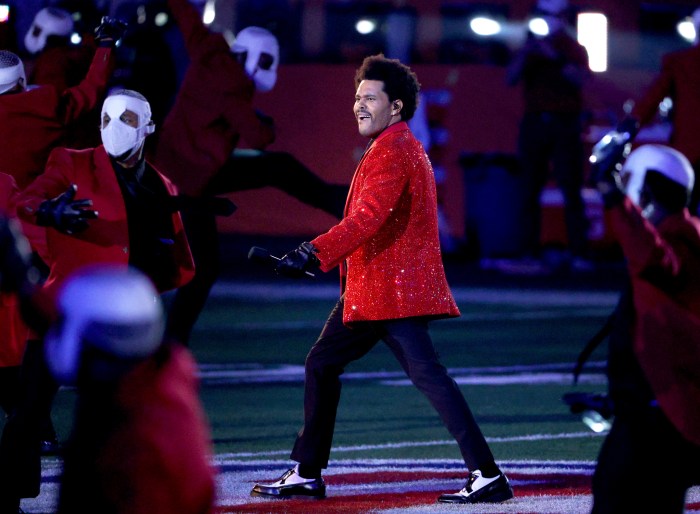 One year after performing the Super Bowl Halftime Show, The Weeknd attended  the game as a fan! #TheWeeknd #SuperBowl Photos: Backgrid, Getty