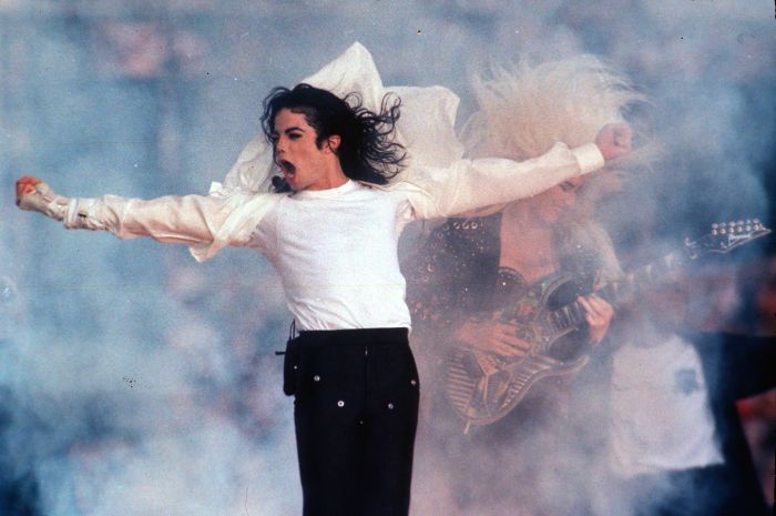 Revisit These 20 Unforgettable Super Bowl Halftime Show Performances - E!  Online