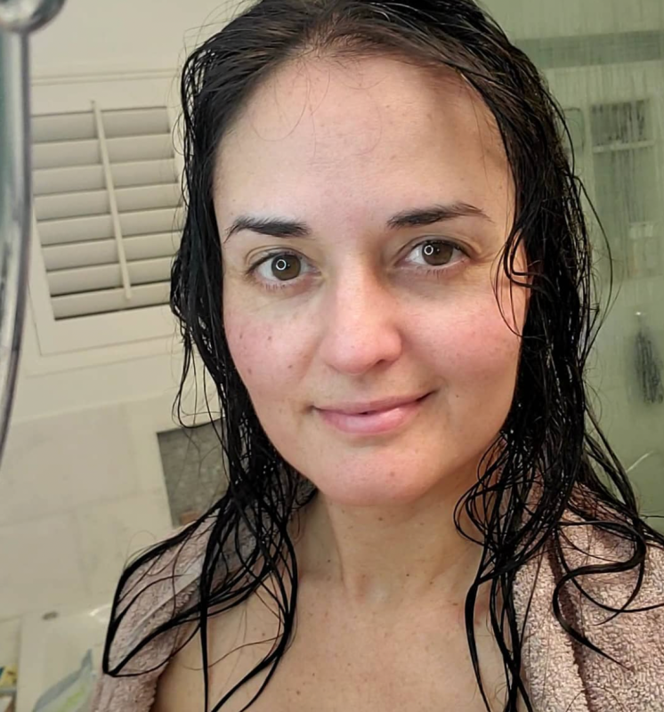 singer monica without makeup