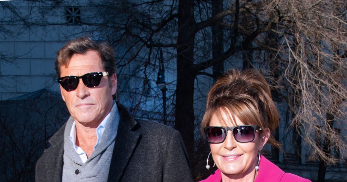 Sarah Palin 'Just Friends' with Ron Duguay Despite Dating Report