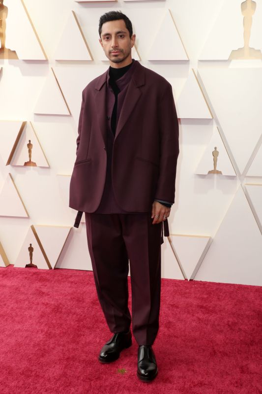 Timothée Chalamet and Kristen Stewart Rethink Oscars Fashion