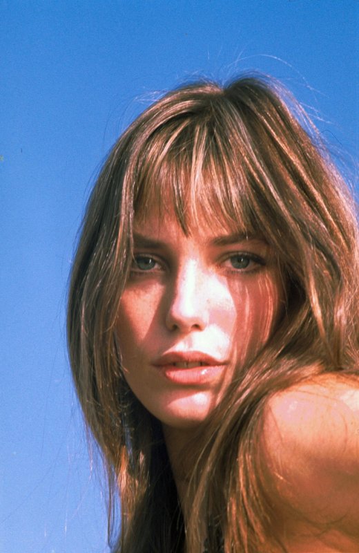 Jane Birkin Dead at 76 – Check Out the Former 'It' Girl's Life in Photos