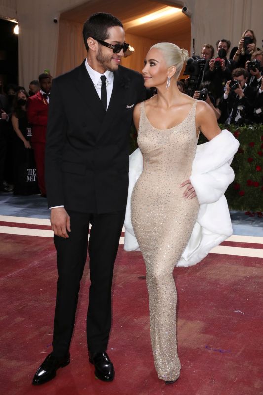 The Met Gala Sophie Turner and Joe Jonas arriving at The Met Gala 2022.  This yearÕs