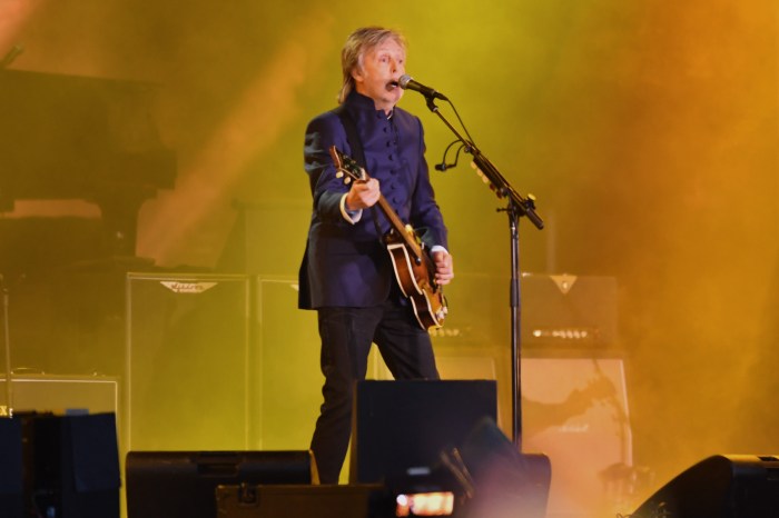 Paul McCartney serenaded by daughters in rare family footage for