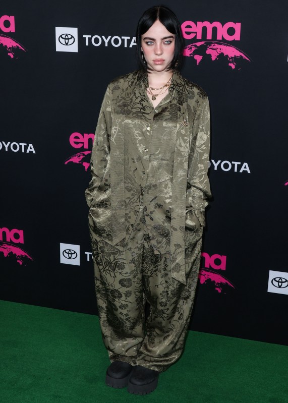 11 of Billie Eilish's most memorable outfits, from Burberry beekeeper to  Gucci glam