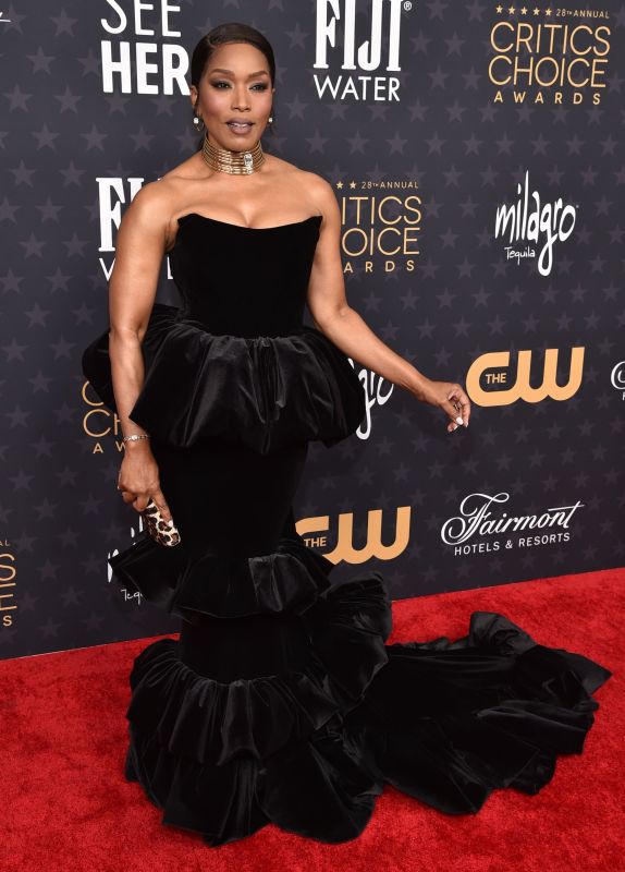 Anya Taylor-Joy Does Dior in Sheer Dress at Critics Choice Awards 2023 – WWD