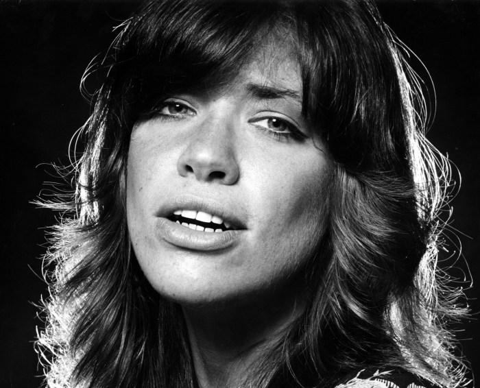 See Carly Simon and more older singers when they were young | Gallery ...