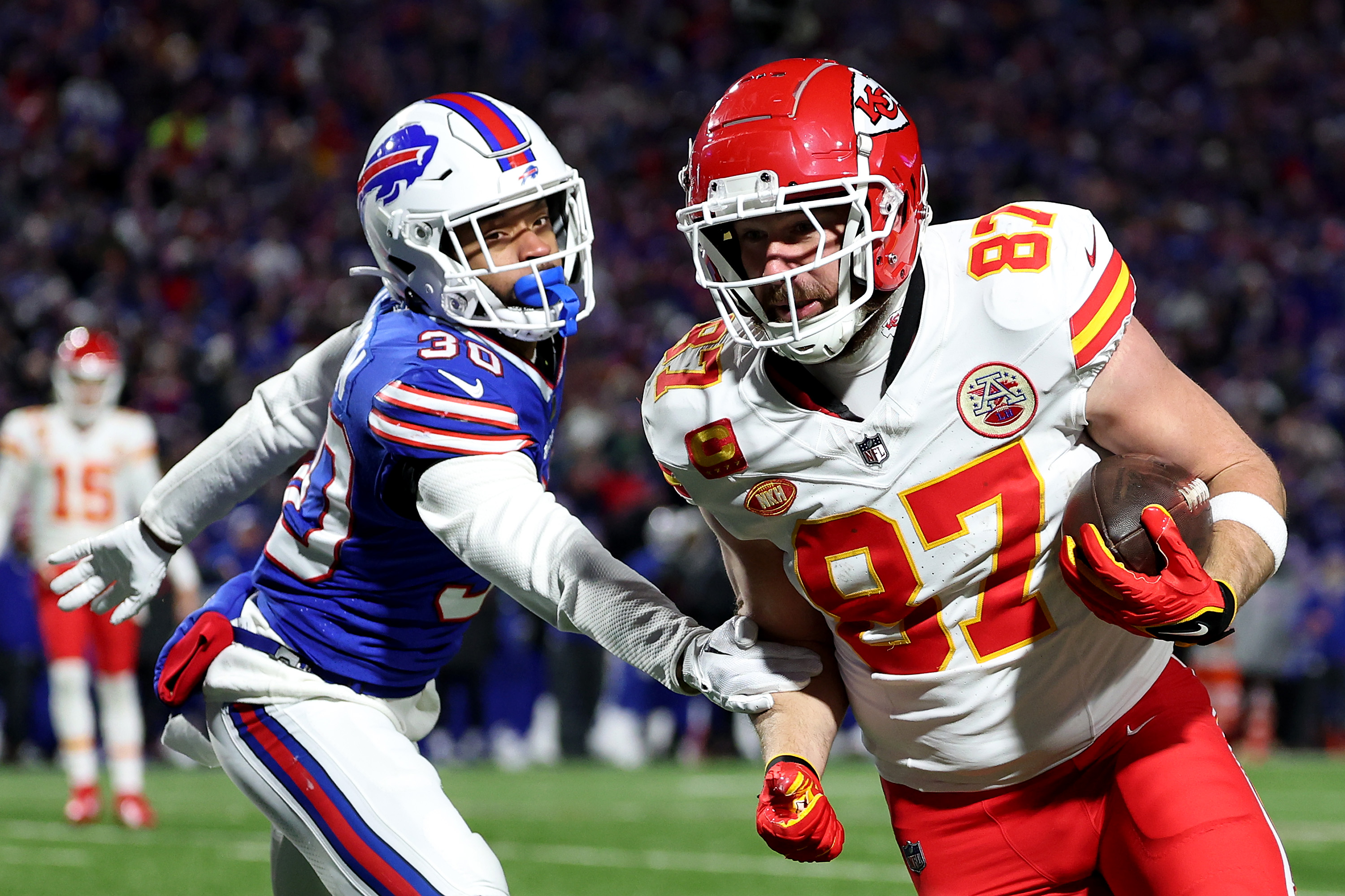 The Best Pictures Of Travis Kelce And Patrick Mahomes As The Chiefs ...